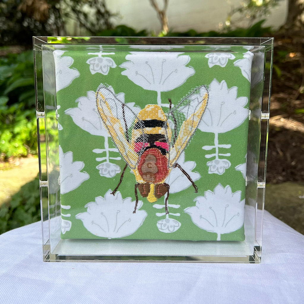 Mini Fly on Green