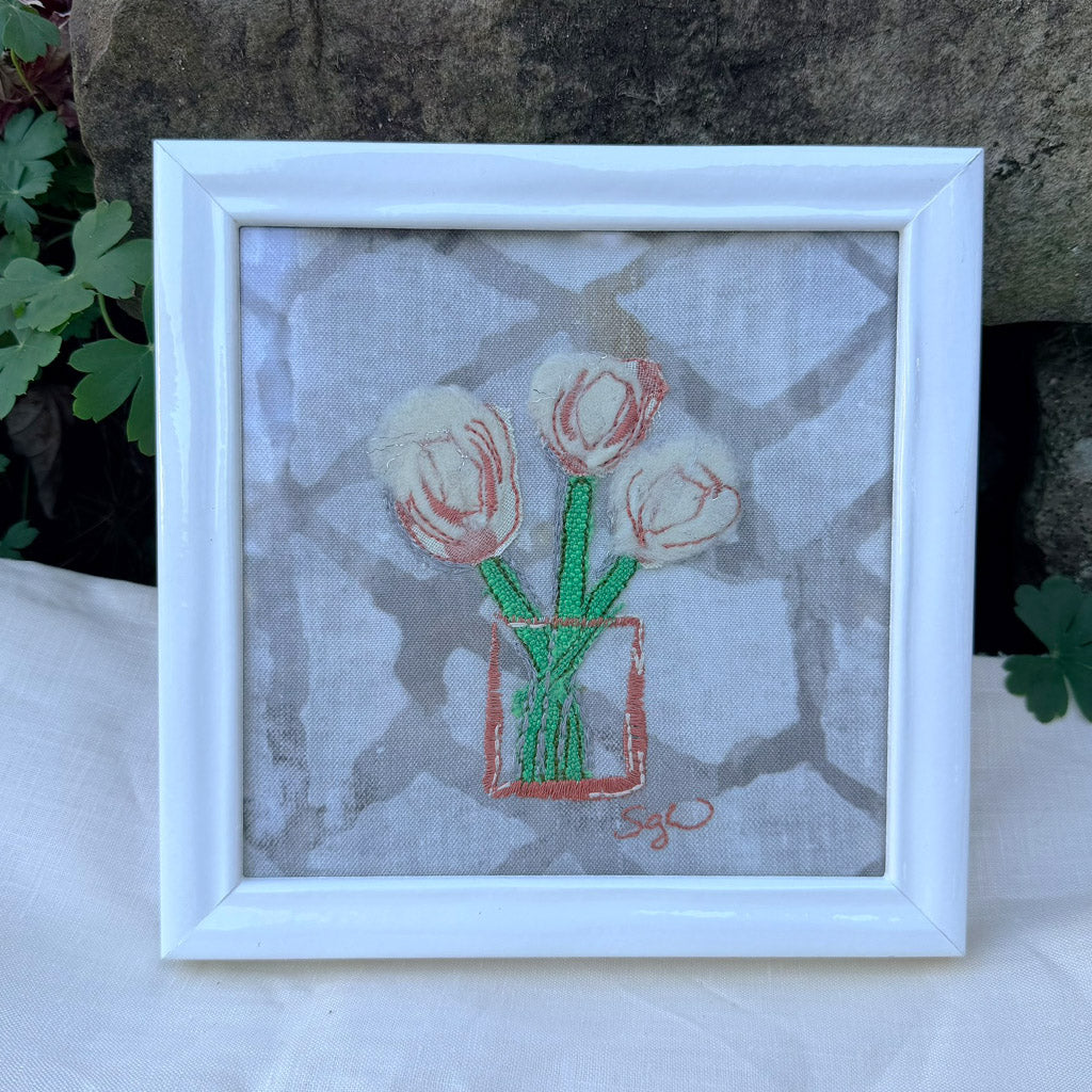 Mini Three flowers in vase